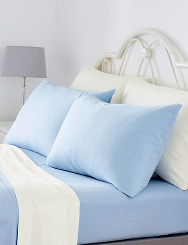 Vantona Plain Dyed Napguard Flannelette Pillowcases